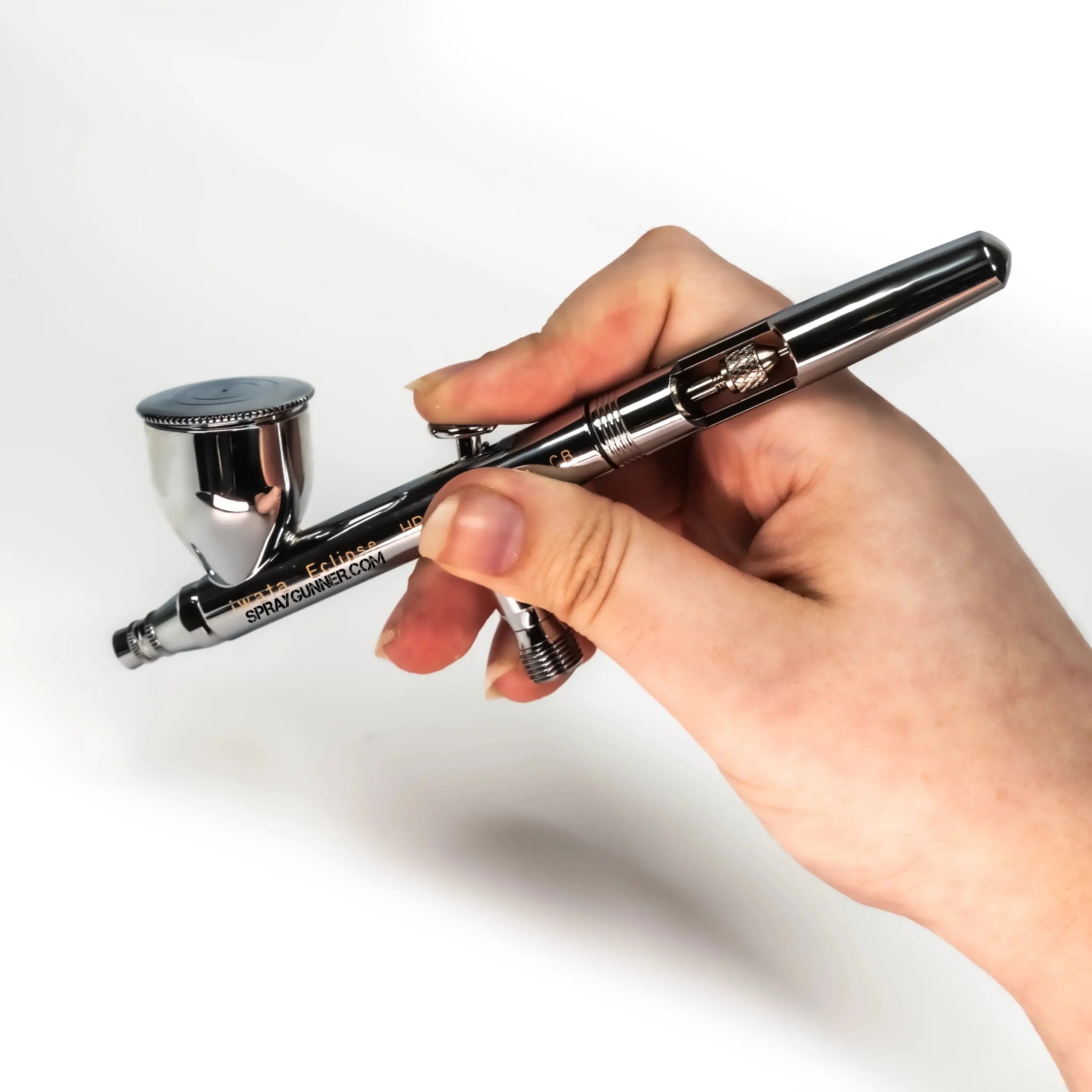 Legendary-workhorse-of-the-Japanese-airbrush-collection-Iwata-Eclipse-HP-CS Urbanlystore