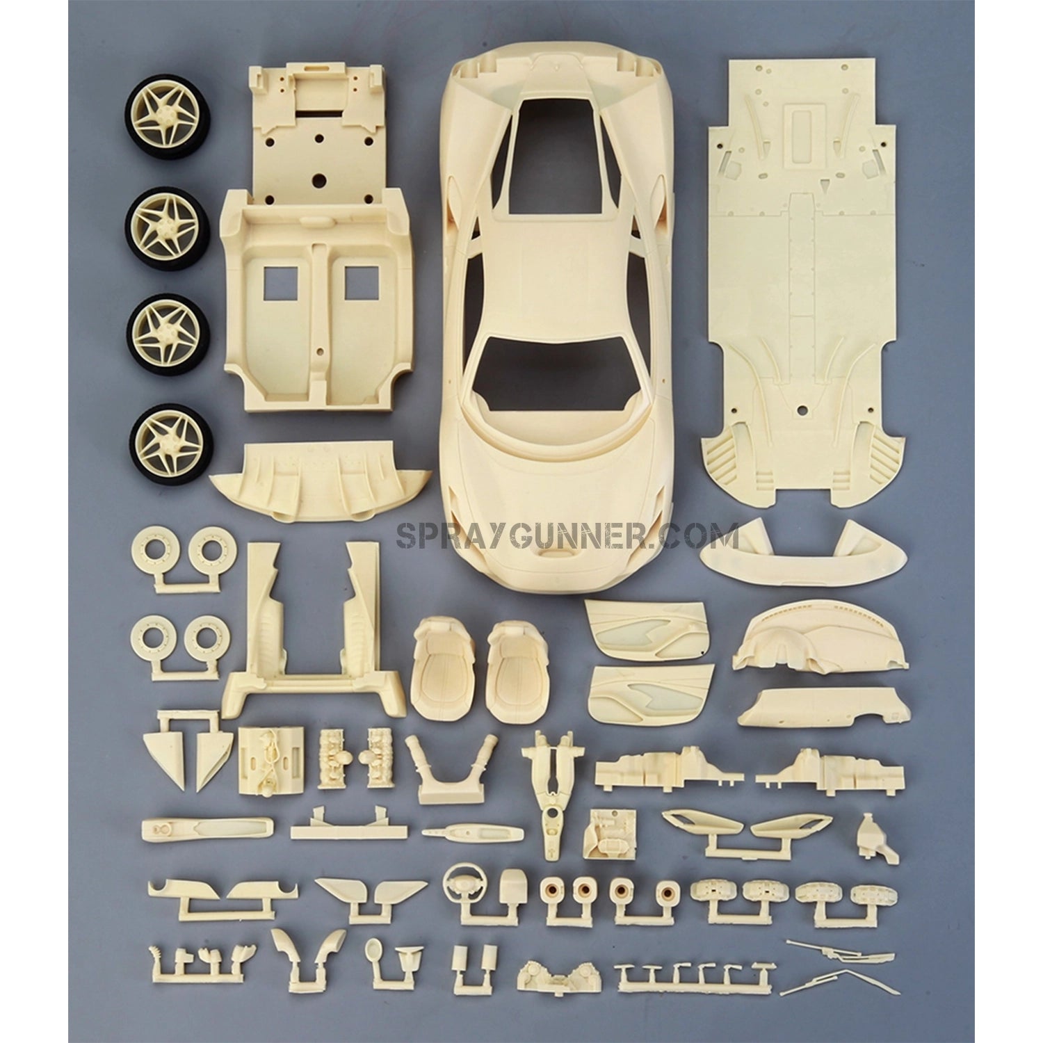 An extremely detailed copy of the high-end sports automobile is included in the ALPHA MODEL 1/24 scale model car kit, Ferrari F8 Tributo. Ideal for collectors and model lovers.