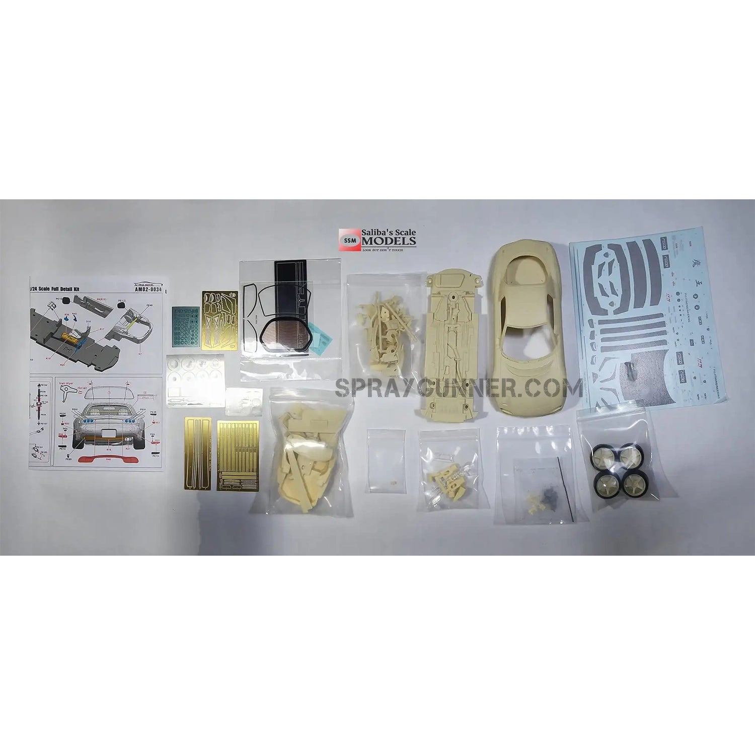 Model lovers will find a finely detailed copy of the classic sports vehicle in the ALPHA MODEL 1/24 scale model kit of Mazda RX7 FD3S (FEED)魔王.