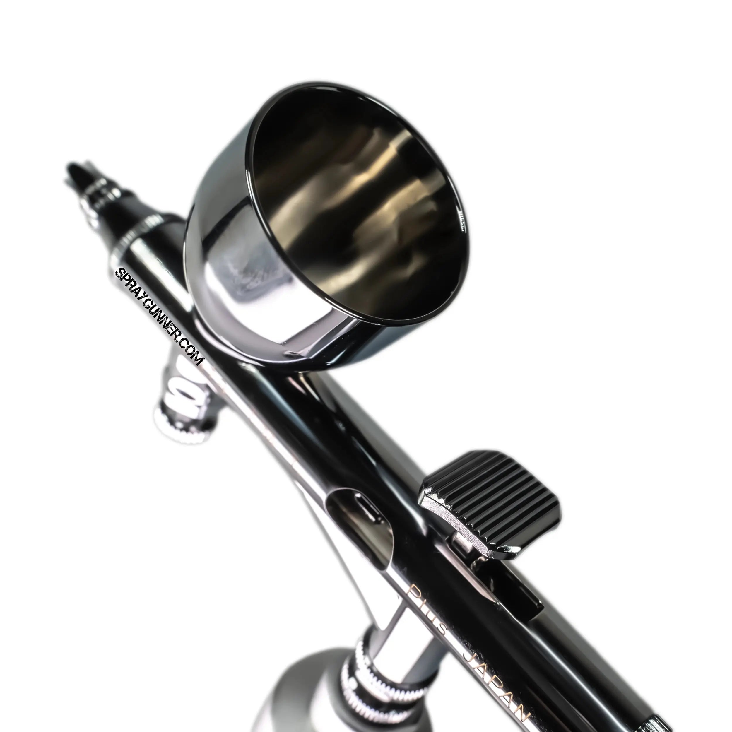 Iwata Custom Micron CM-C Plus Gravity Feed Dual Action Airbrush Iwata